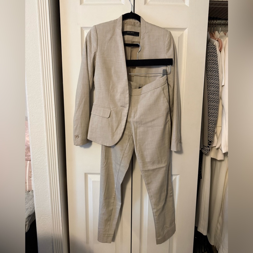 Zara Light Beige Tailored Blazer & Pants Suit